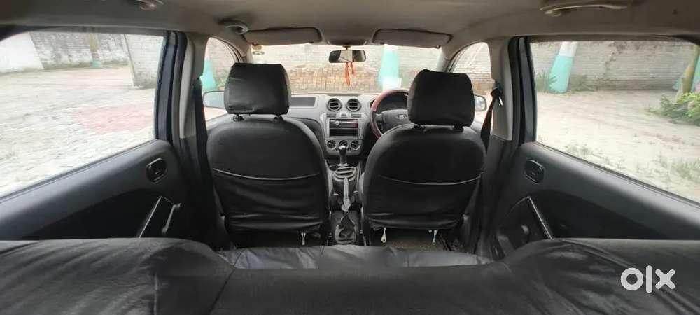 Ford Figo Petrol 2012