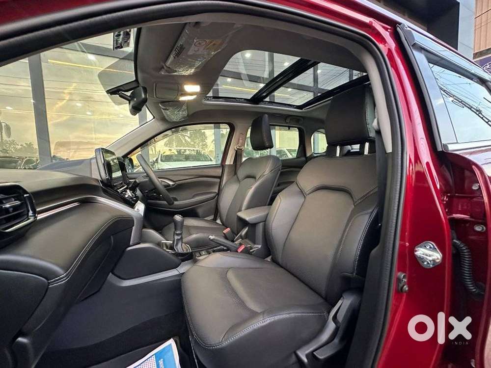 Toyota Urban Cruiser Hyryder 1.5 V Neo Drive, 2026, Petrol
