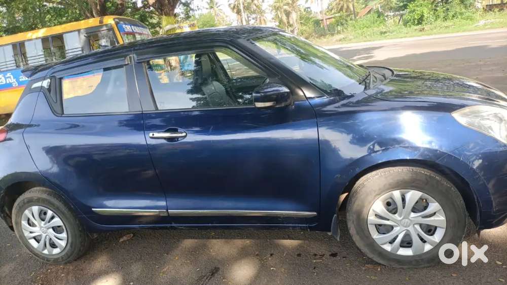 Swift 2021 Maruti Petrol