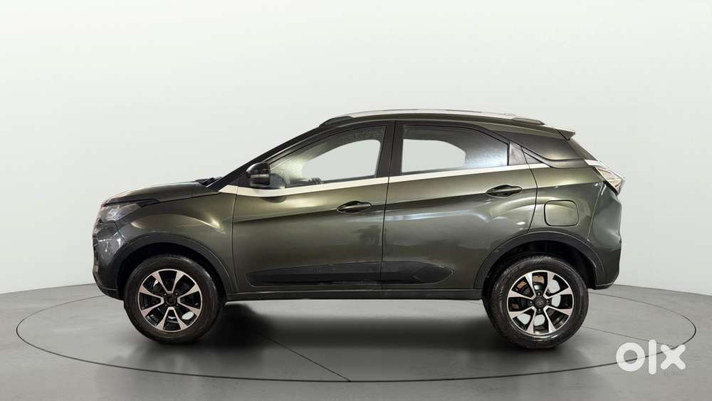Tata Nexon 1.2 Revotron Xza Plus Premium, 2021, Petrol
