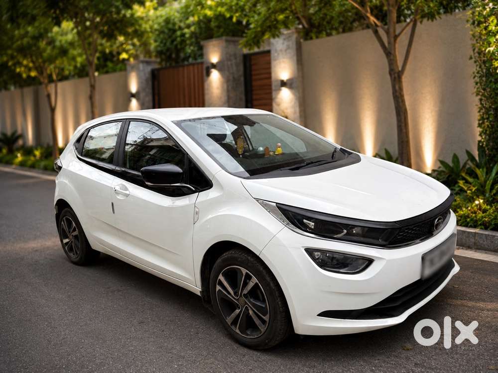 Tata Altroz Petrol 2022