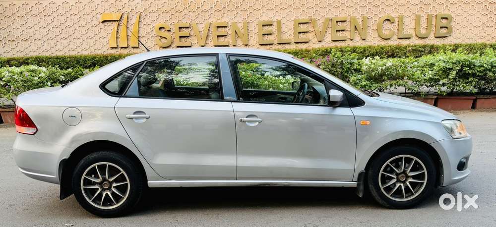 Volkswagen Vento Petrol Highline, 2011, Petrol