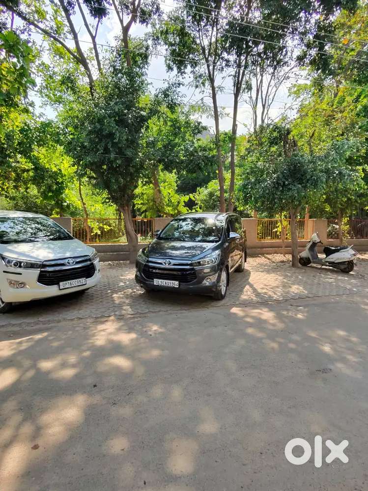 Toyota Innova Crysta 2019