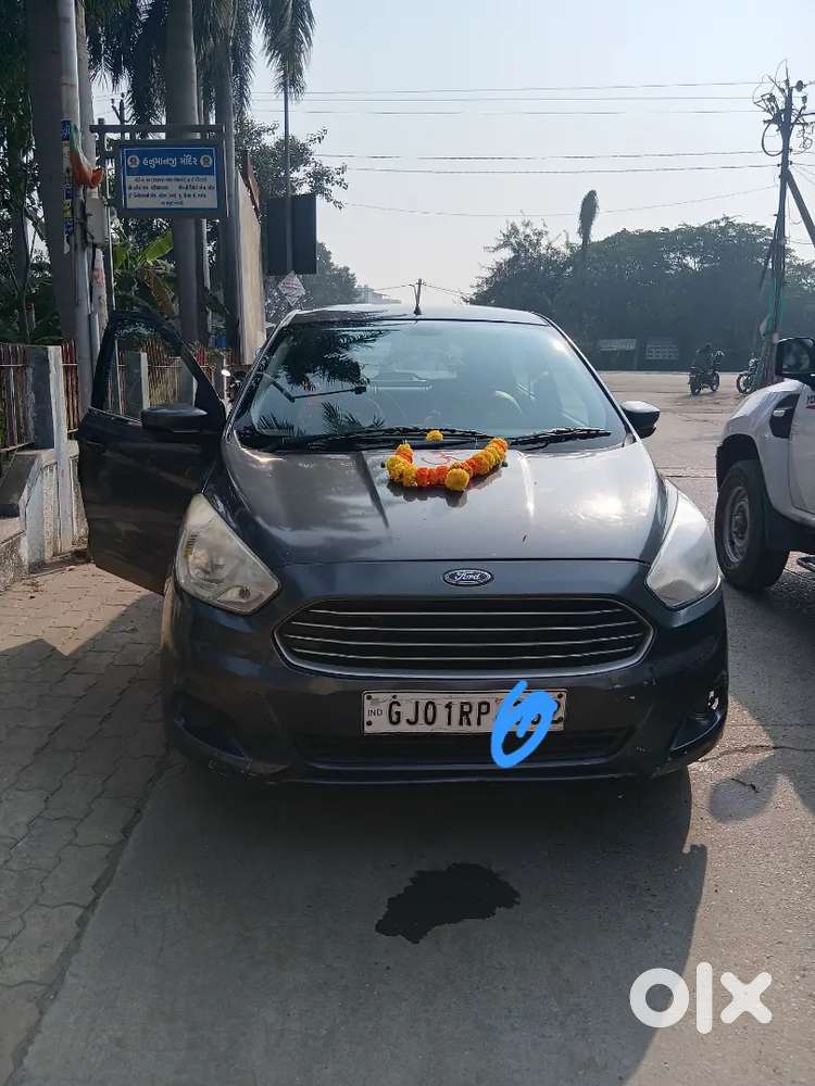 Ford Figo  Petrol