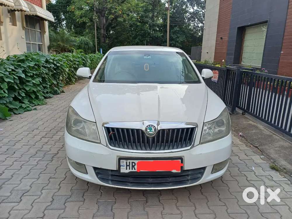 Skoda Laura Tdi 2011 Model 2031 Tak Valid  B2b Original