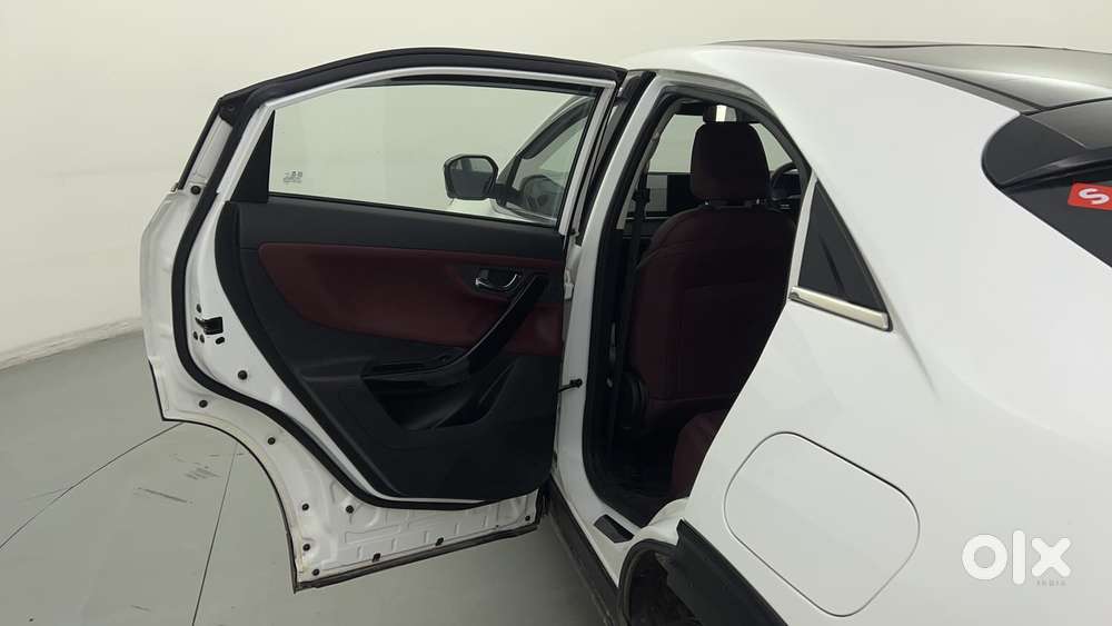 Tata Curvv Accomplished Plus A 1.5 Kryojet Diesel 6mt, 2024, Diesel