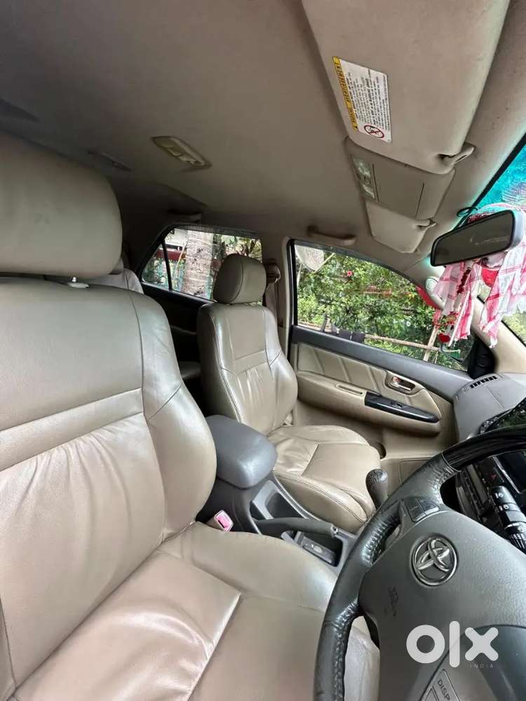 Toyota Fortuner 3.0 1st Owner Well Maintained