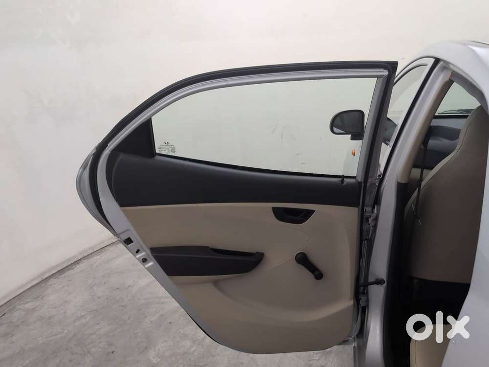 Hyundai Eon Era +, 2017, Petrol