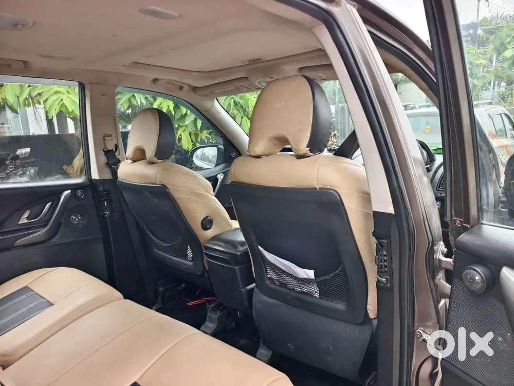 Mahindra Xuv500 2.2 2018