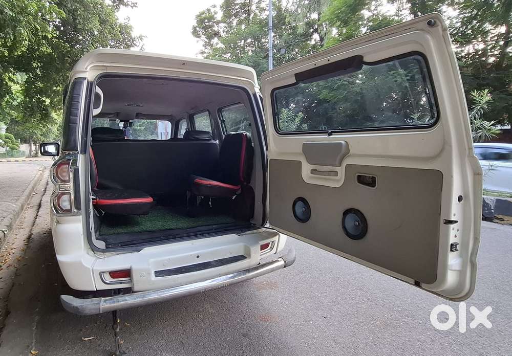 Mahindra Scorpio S10, 2015, Diesel