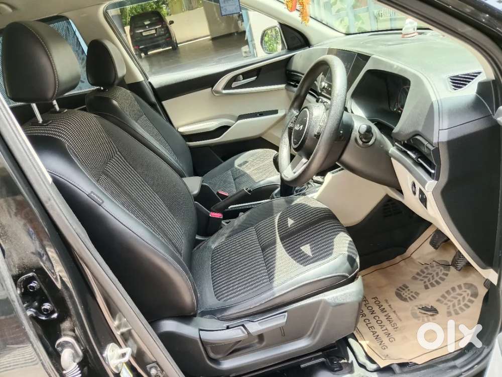 Kia Carens 1.5 Prestige Plus Diesel 7 Str Imt, 2023, Diesel