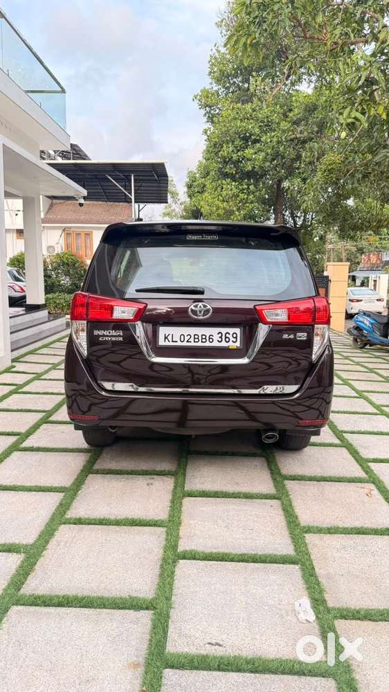 Toyota Innova Crysta 2.4 Z 7 Str, 2017, Diesel