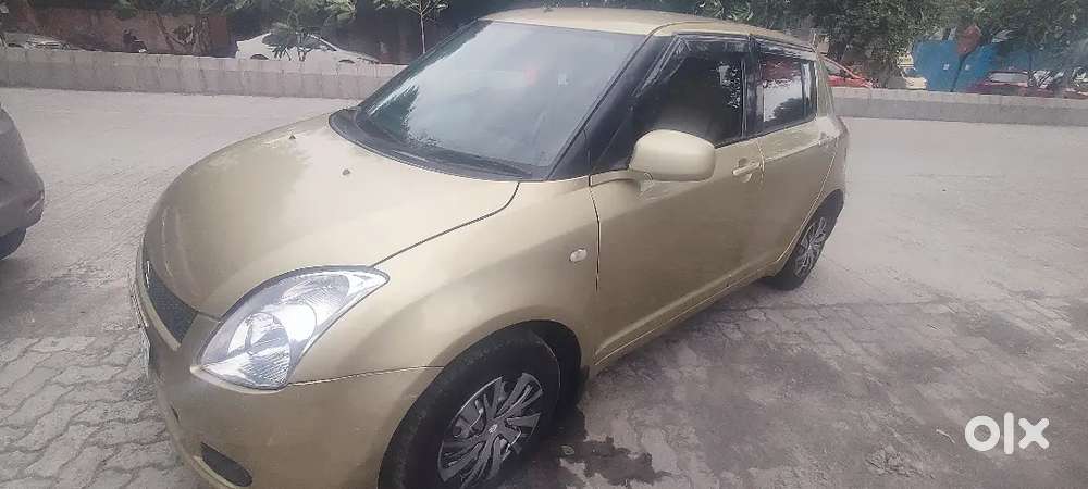 Maruti Suzuki Swift 2005 Petrol 115000 Km Driven