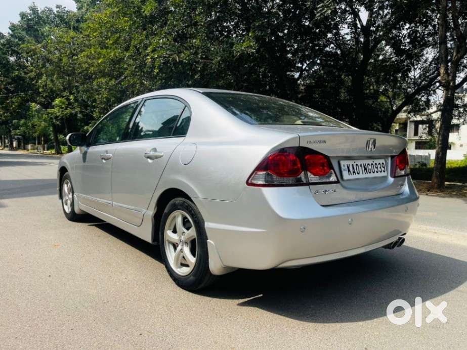 Honda Civic 1.8 V At Sunroof, 2011, Petrol