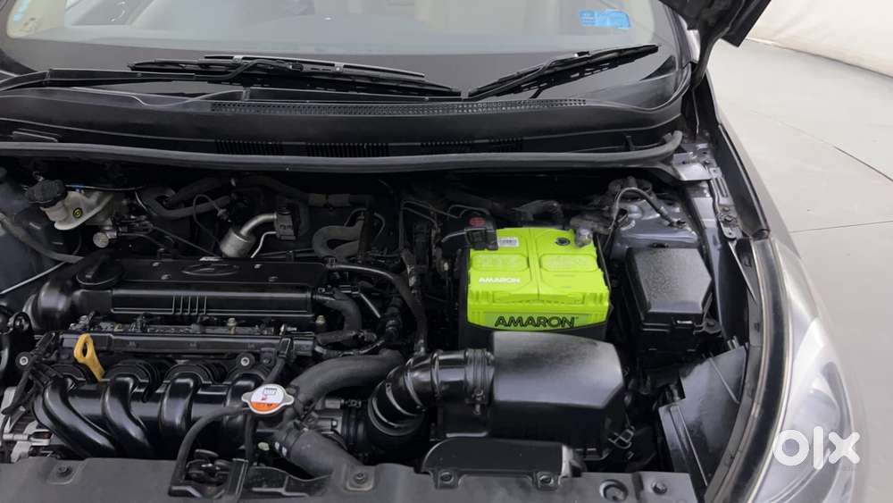 Hyundai Verna Fluidic 1.6 Vtvt Sx Opt, 2012, Petrol