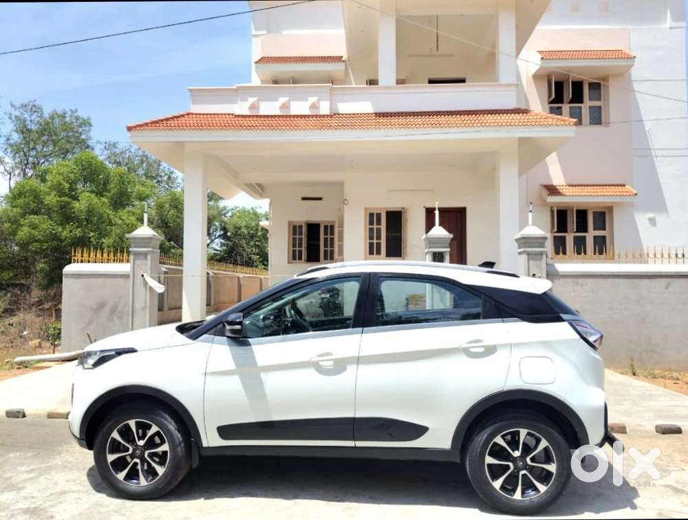 Tata Nexon 1.2 Revotron Xza Plus, 2021, Diesel