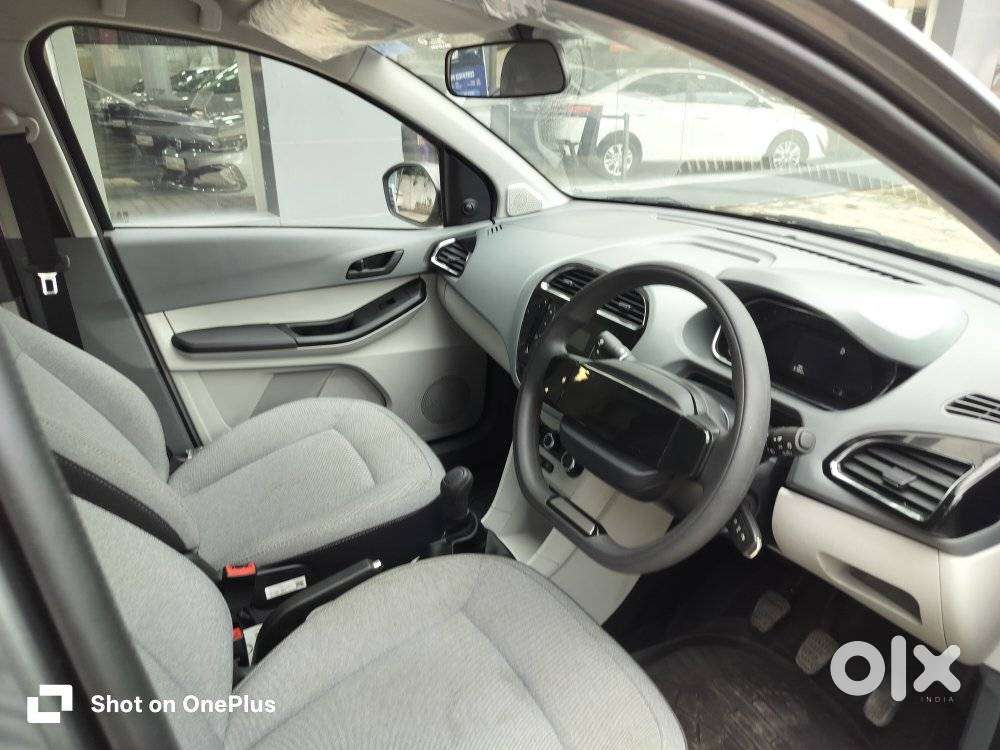 Tata Tiago 1.05 Revotorq Xm, 2025, Petrol