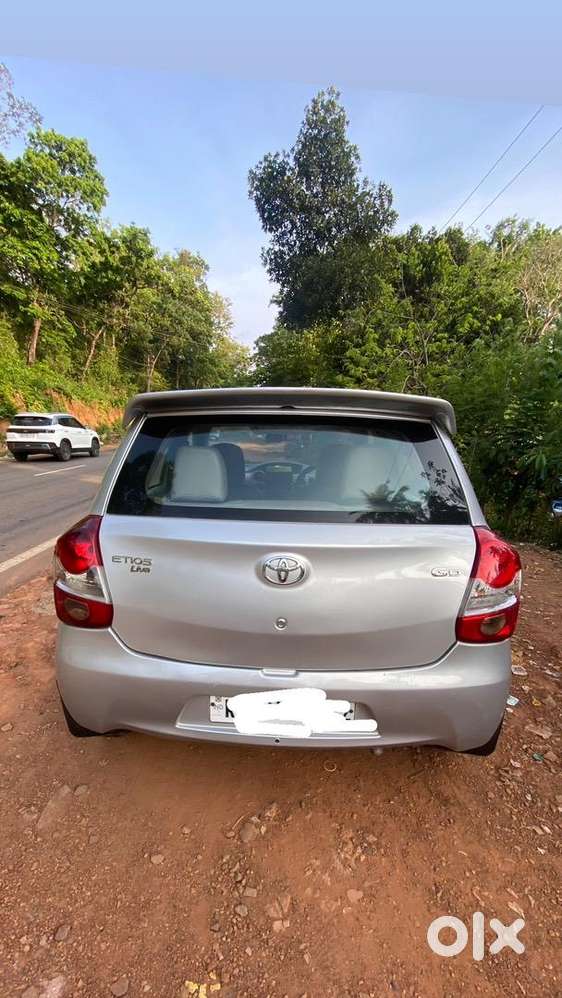 Toyota Etios Liva 2013 Diesel 162000 Km Driven