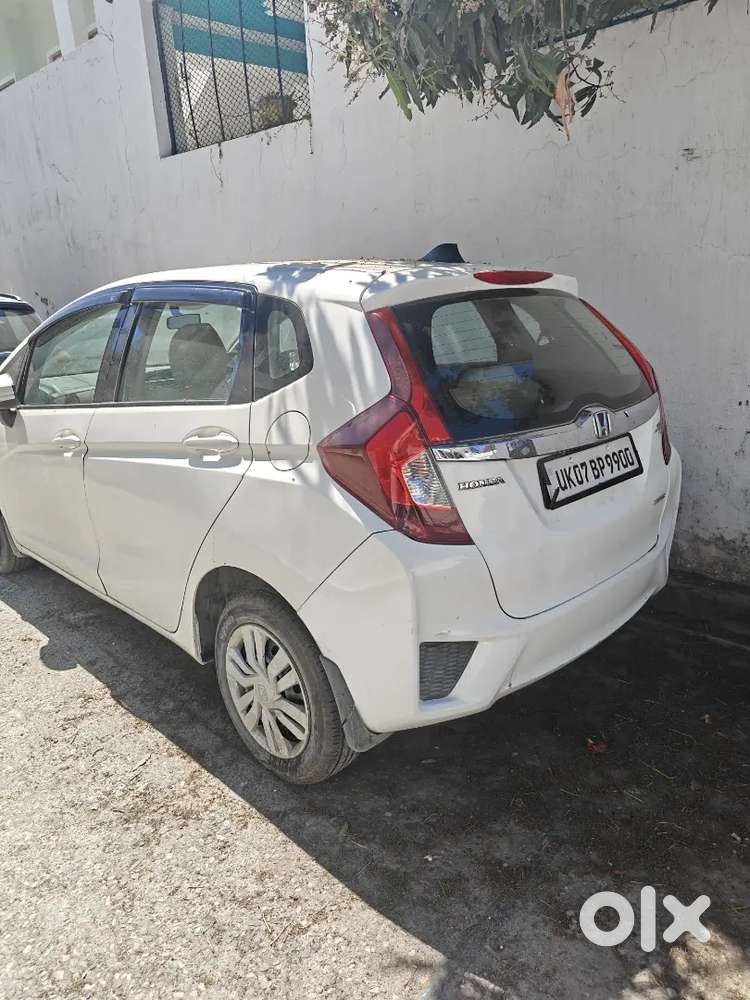 Honda Jazz 2016 Diesel Well Maintained