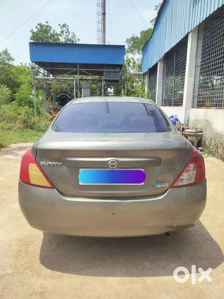 Nissan Sunny Diesel 2012