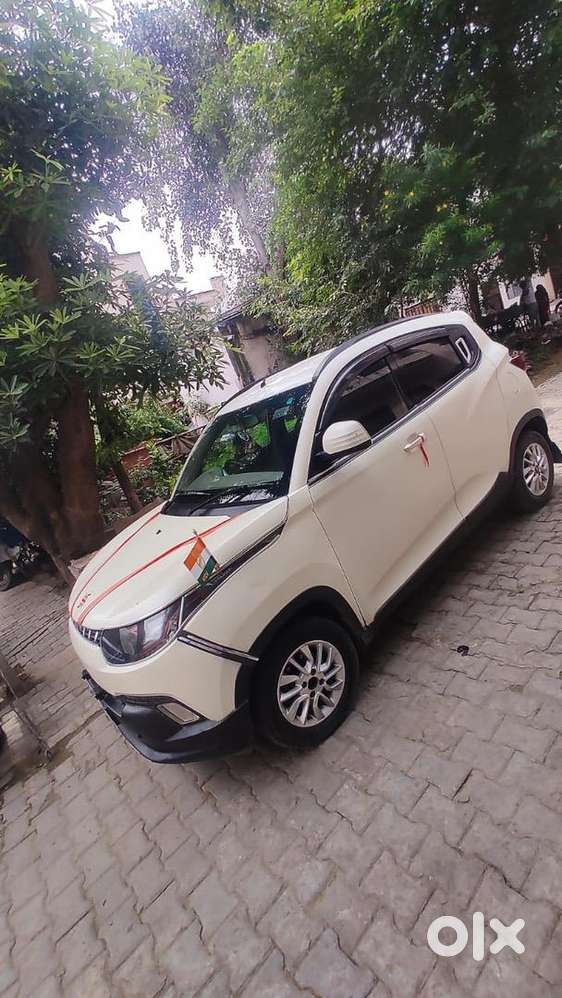 Mahindra Kuv100 Nxt 2016 Diesel Well Maintained