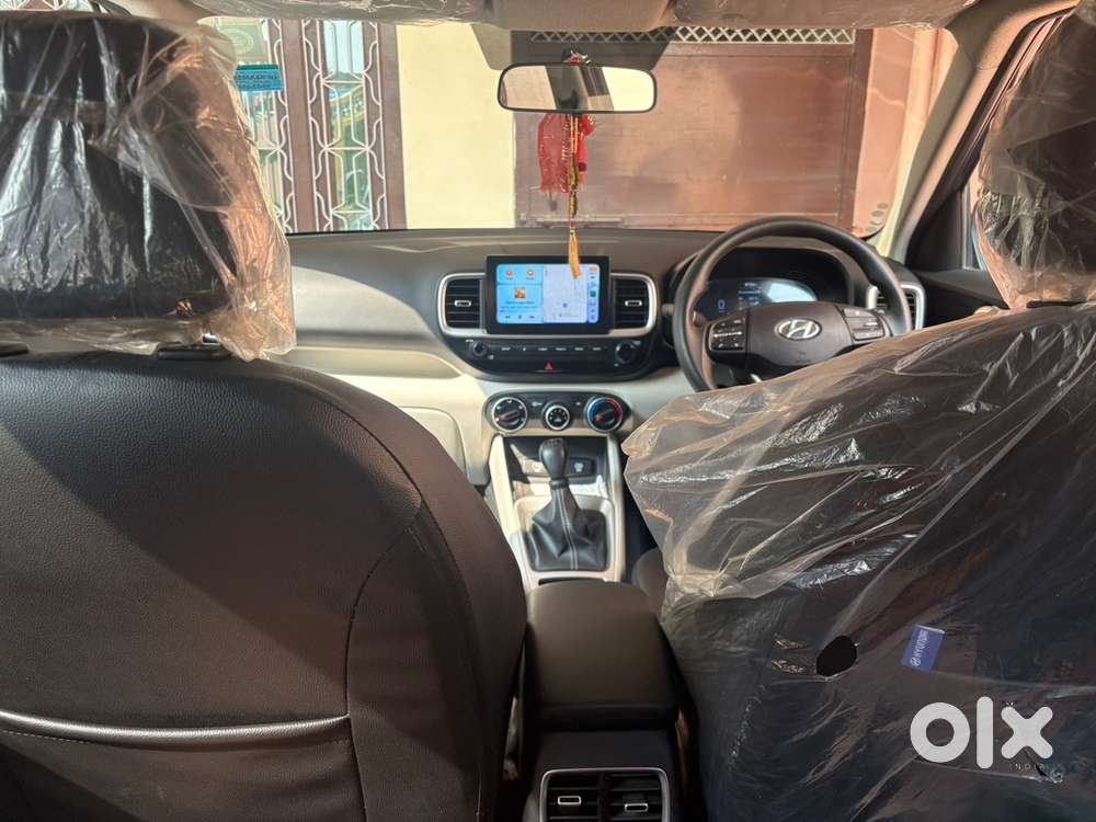 Hyundai Venue Petrol 2021