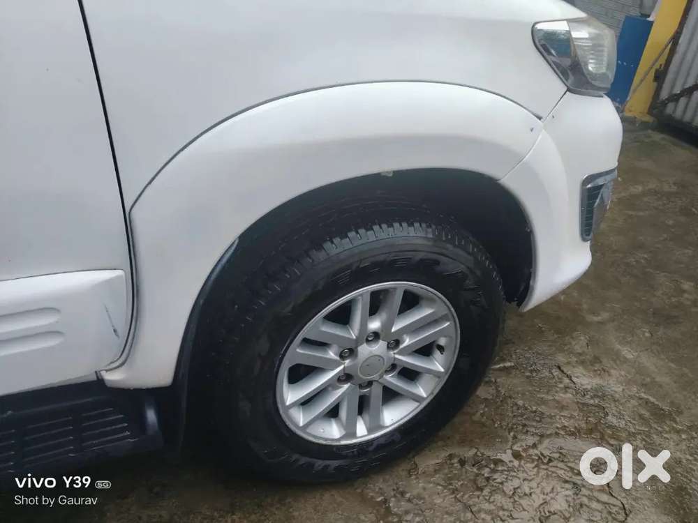 Toyota Fortuner 2015 Diesel Well Maintained