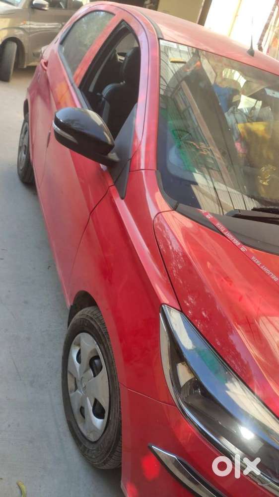 Tata Tiago 2023 Petrol 3111 Km Driven