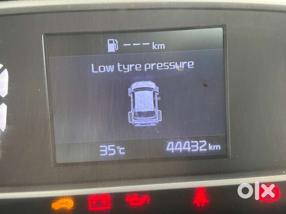 Kia Sonet Petrol 2022