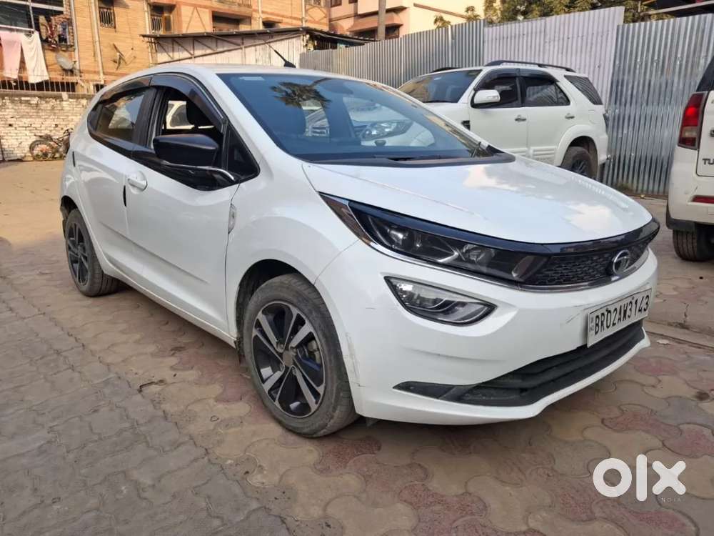 Tata Altroz Xz, 2020, Petrol