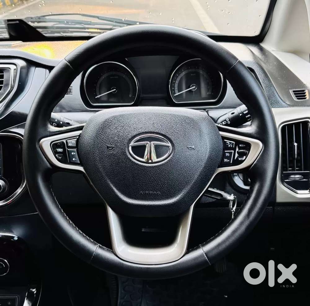 Tata Hexa 2.2 Xta 4x2 7 Str, 2017, Diesel