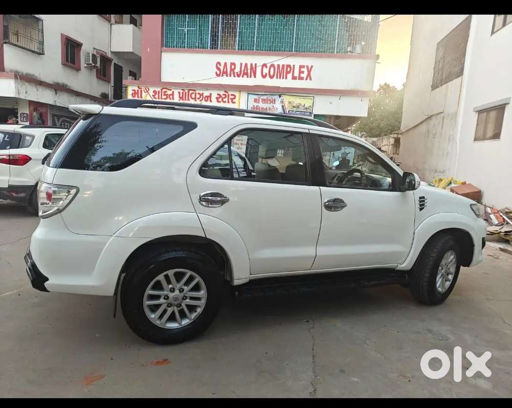 Toyota Fortuner Legender 2012