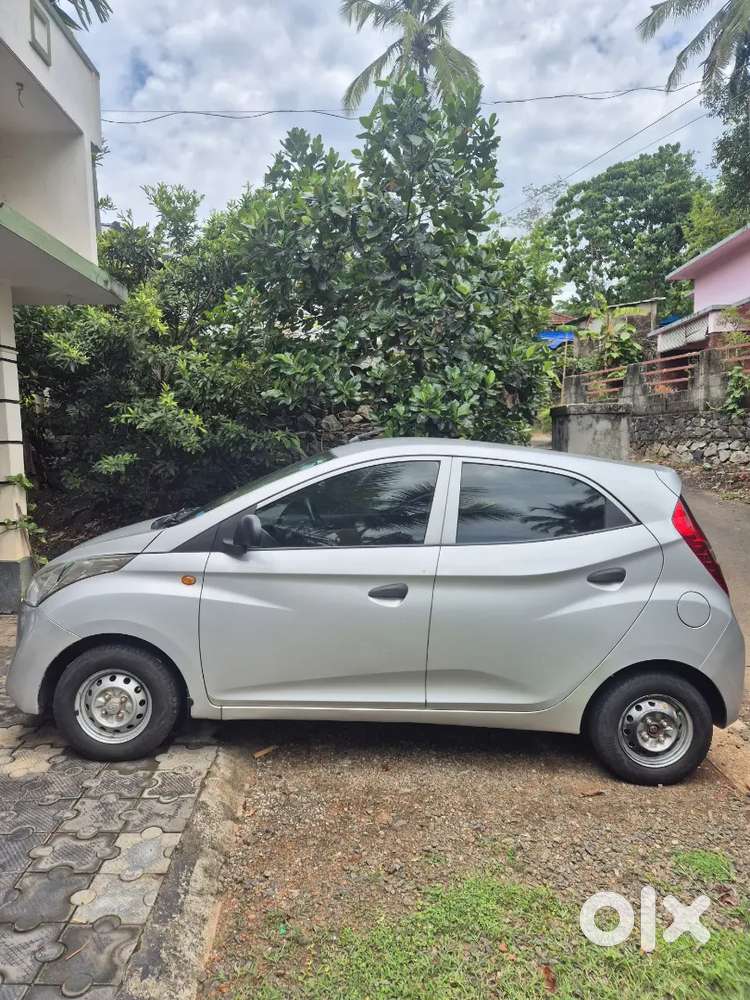 Hyundai Eon 2016 Petrol 100000 Km Driven