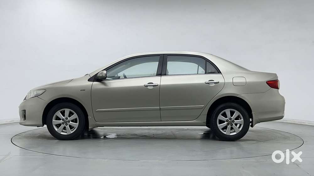 Toyota Corolla Altis 2013-2017 G At, 2013, Petrol