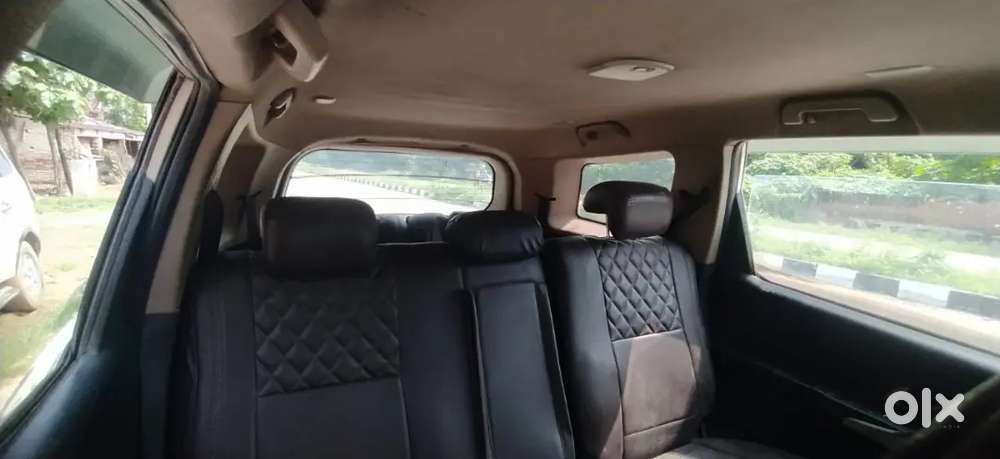 Mahindra Xuv500 2013 Diesel 90000 Km Driven