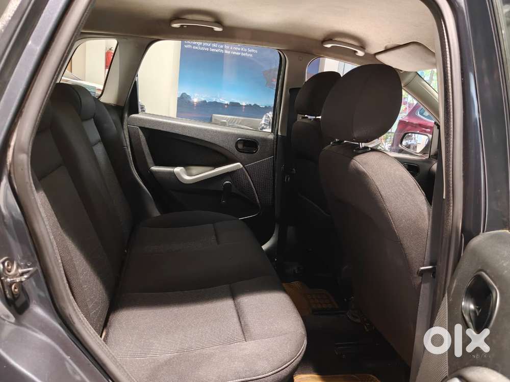 Ford Figo 2012-2015 Petrol Zxi, 2013, Petrol