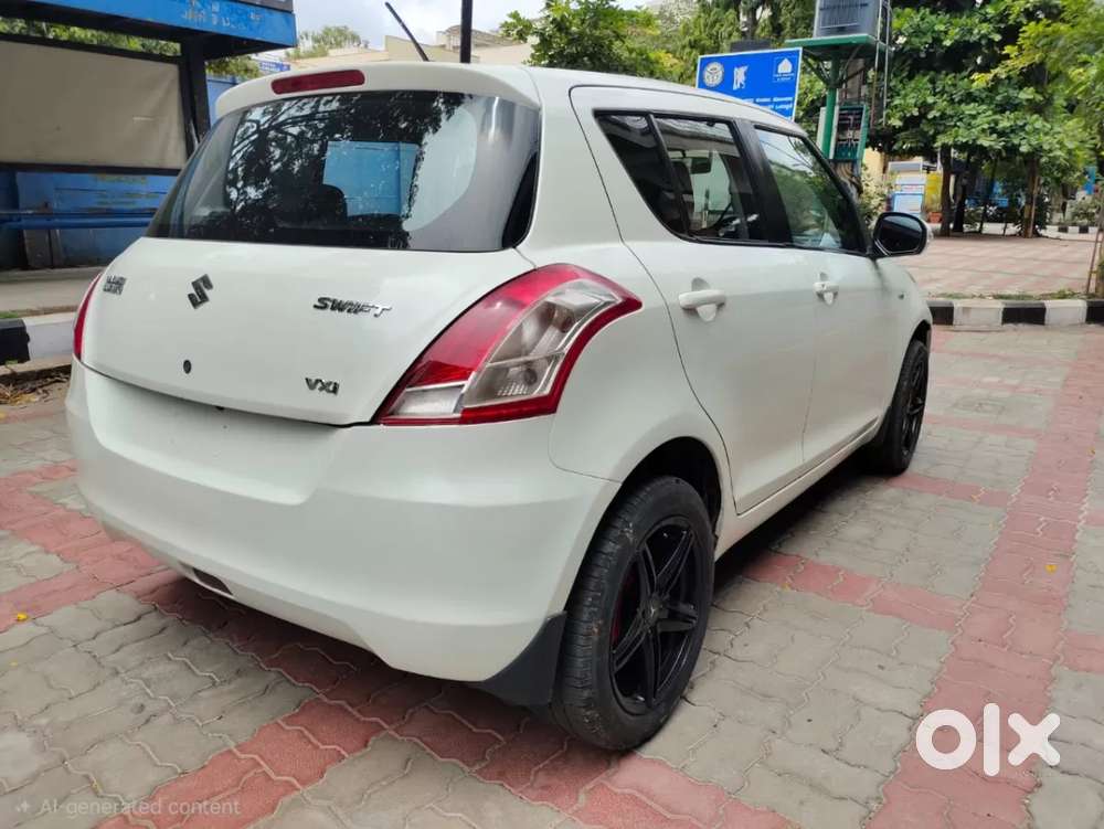 Maruti Suzuki Swift VXI, 2013, Petrol