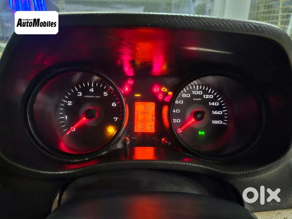 Mahindra Tuv 300 T6 Plus, 2019, Diesel