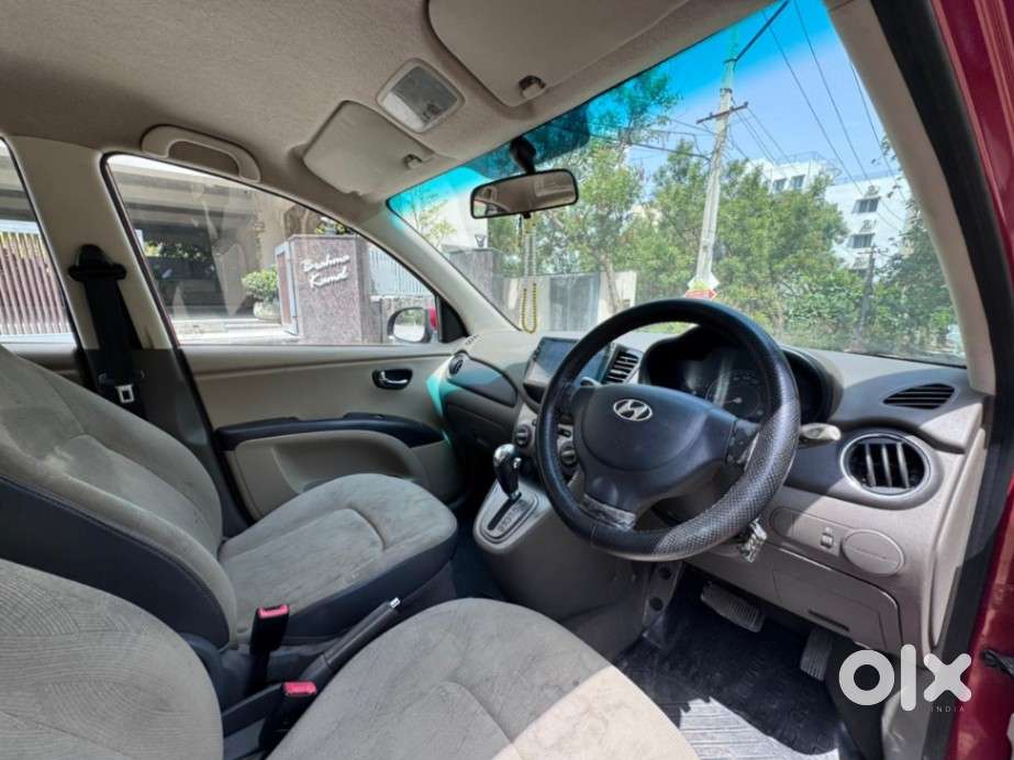 Hyundai I10 Sportz At, 2012, Petrol