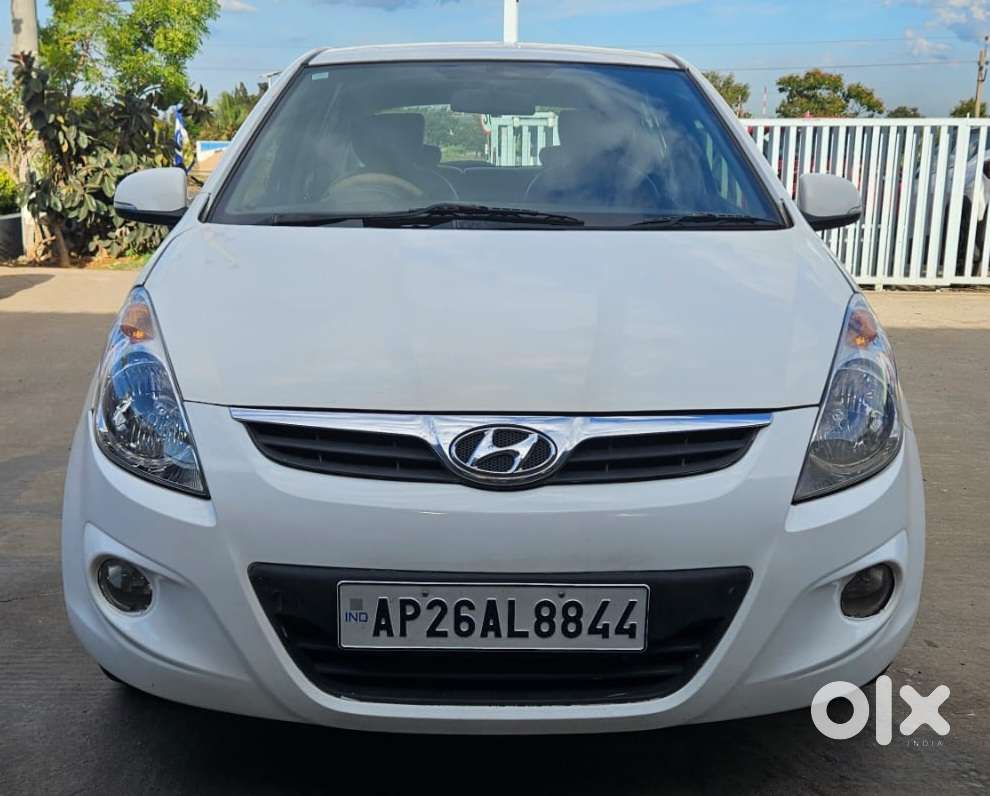 Hyundai I20 1.4 Asta (o) Crdi, 2014, Diesel