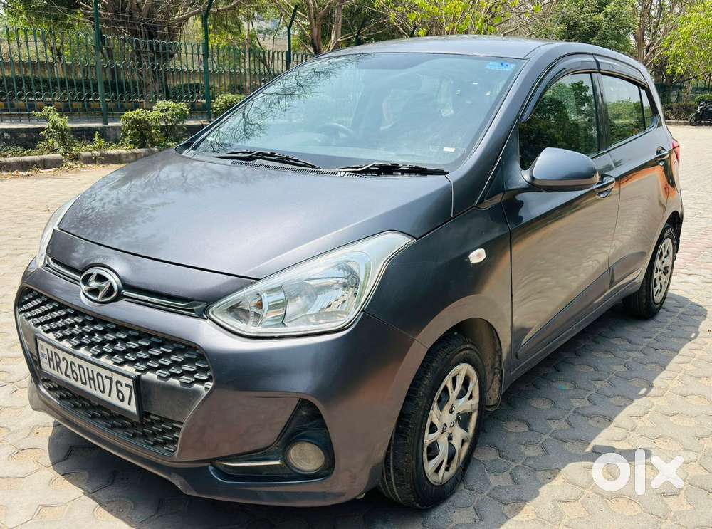 Hyundai Grand I10 2013-2016 At Sportz, 2017, Petrol