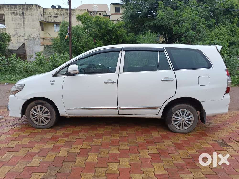 Toyota Innova 2.5 G (diesel) 7 Seater, 2015, Diesel