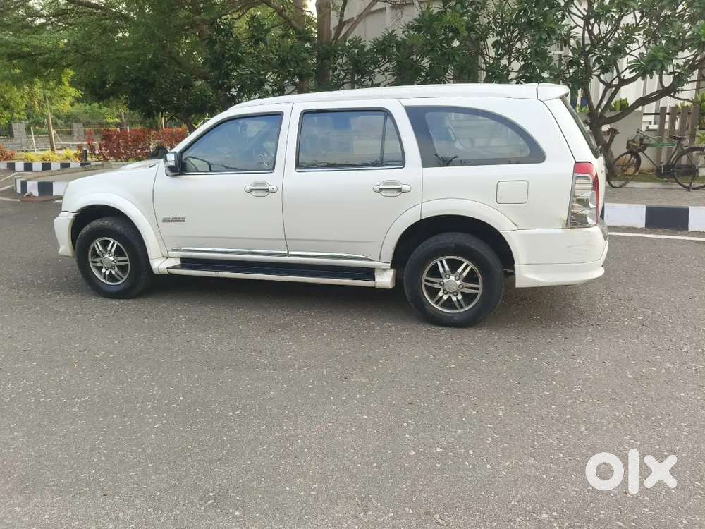 Isuzu Mu 7 2013 Diesel Well Maintained