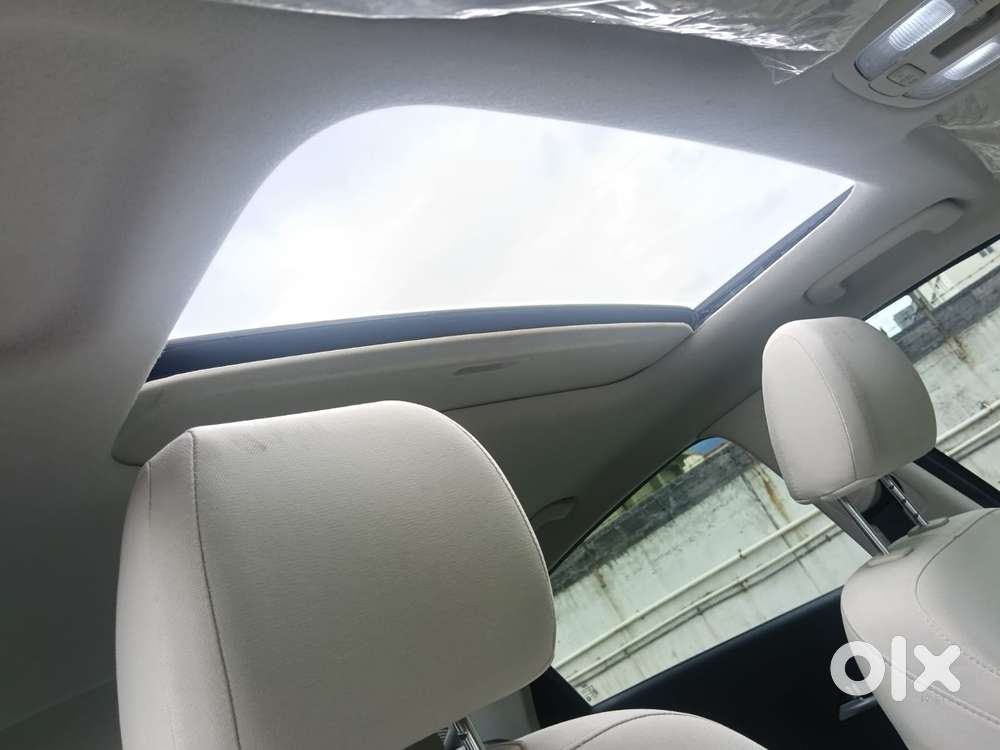 Hyundai Verna 1.5 Sx Ivt, 2024, Petrol