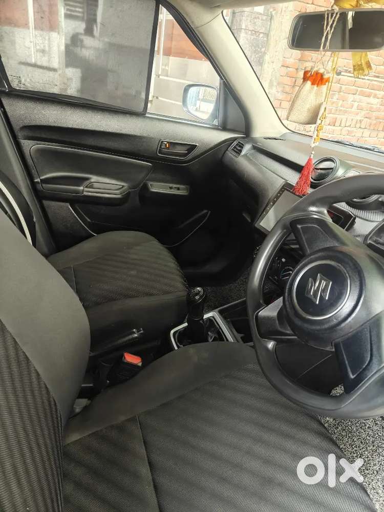 Maruti Suzuki Swift Vxi 2019