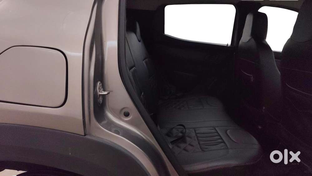 Renault Kwid 1.0 Rxt Amt Opt, 2017, Petrol