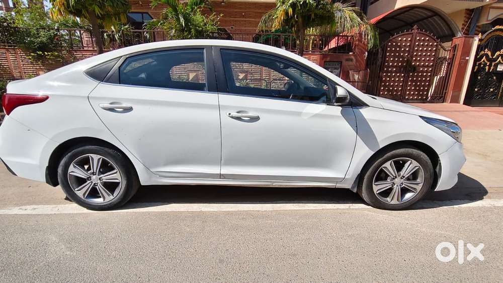 Hyundai Verna Crdi 1.6 At Sx Plus, 2018, Diesel