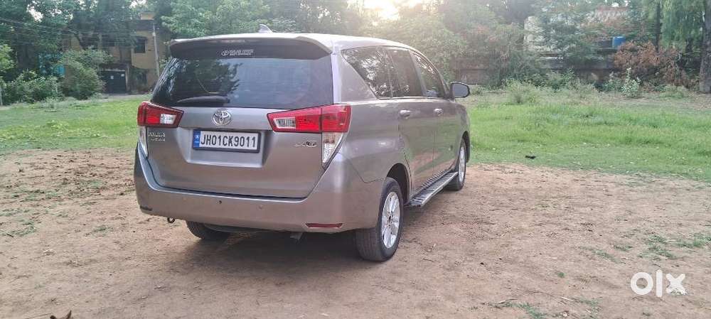 Toyota Innova Crysta 2.4 G Mt 8s, 2017, Diesel
