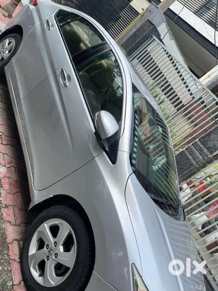 Honda City V At 2015