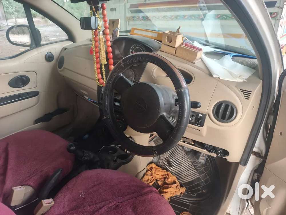 I Want To. Sell. Y Car Because Olready By New Car